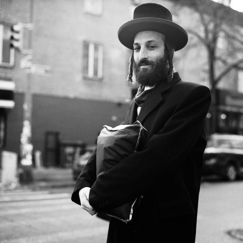 An 'outsider' photographs Brooklyn's Hasidic community - Brooklyn Magazine